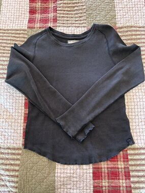 We The Free Dark Charcoal Ribbed Crewneck Top